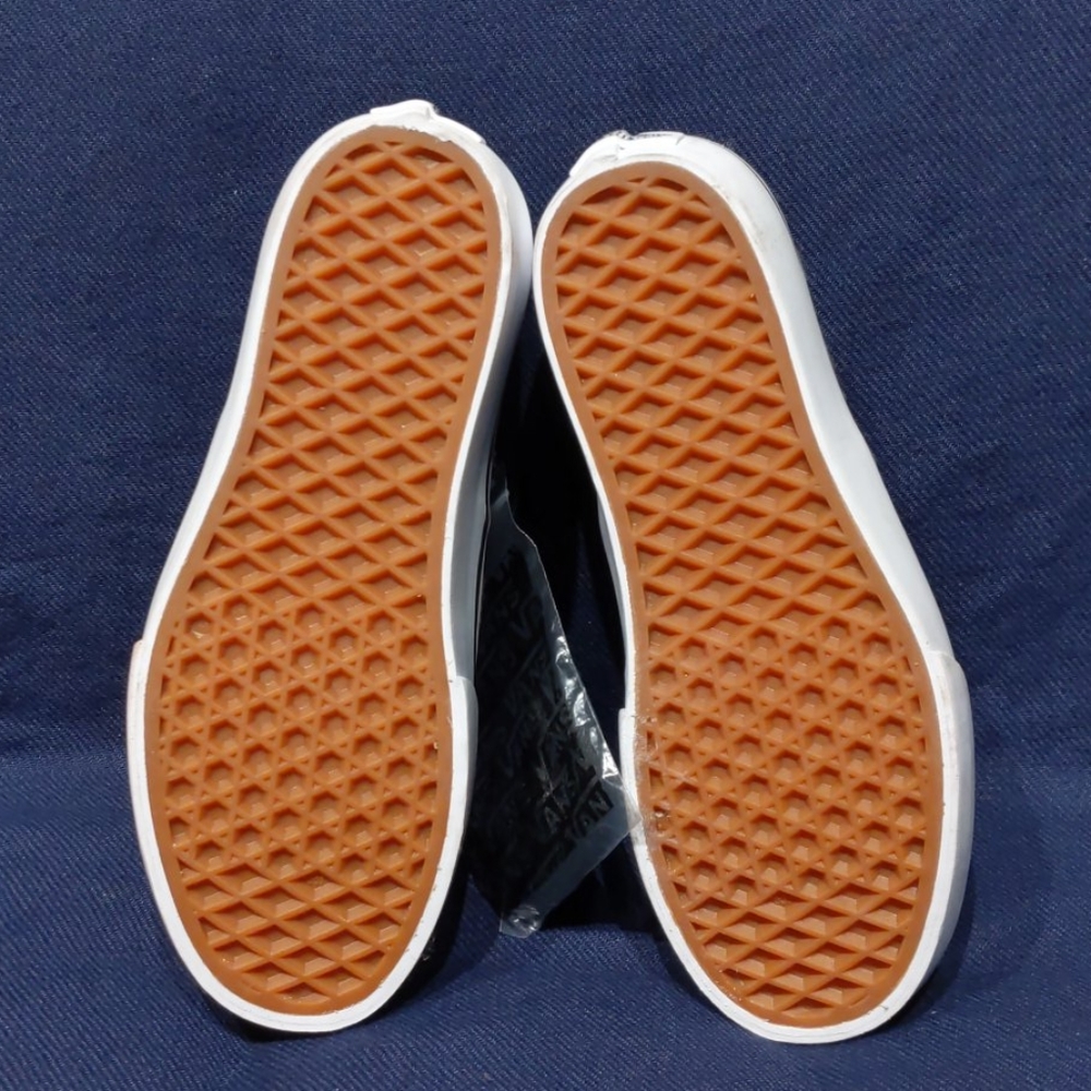 NWT Vans Fuzzy Authentic Platform 2.0 Shoes - Picture 7 of 7
